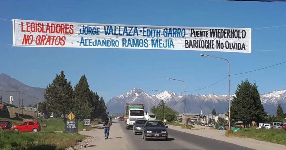 Piden recordar a legisladores que votaron en contra “de  hacer obras para Río Negro”