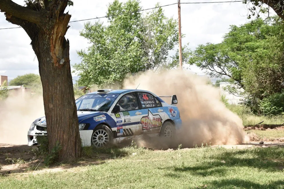 Agustín Elvira quedó tercero en el shakedown   