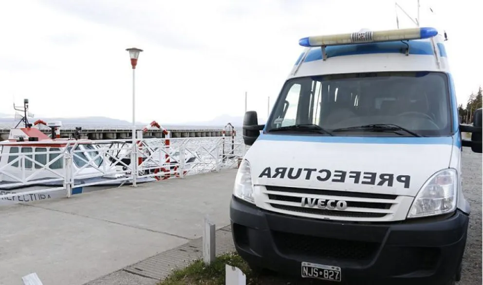 Un adolescente murió de hipotermia tras arrojarse al Nahuel Huapi