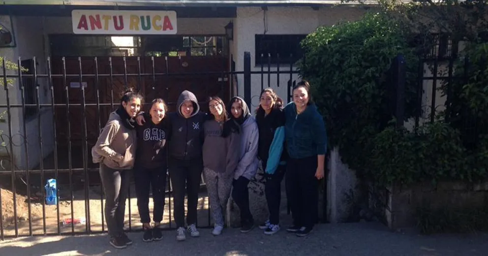 Ganadores de la Semana de la Juventud cedieron premio a otro Colegio