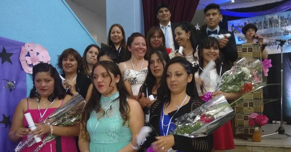 Hermoso “atrevimiento” de los trabajadores que terminaron el secundario