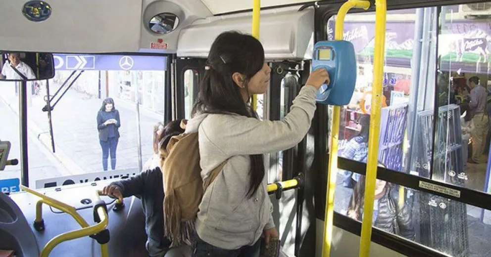 El Gobierno de Río Negro aportará $164.393.135 al pago del subsidio al transporte  