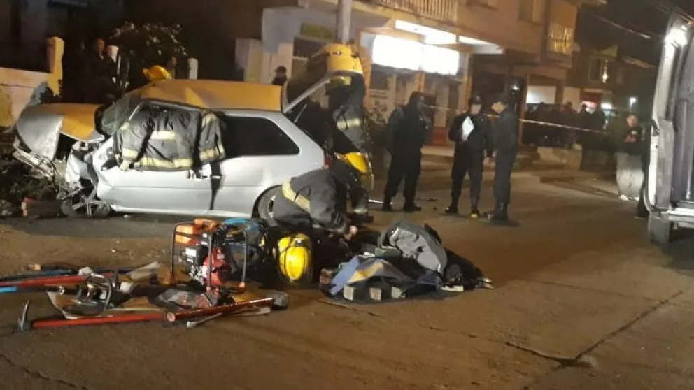 Un joven perdió la vida tras aparatoso vuelco en calle Elordi
