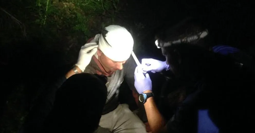 Rescataron a un turista lesionado en la montaña  