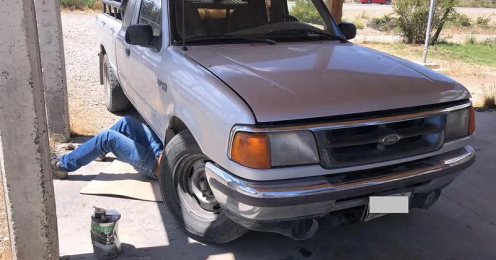 Secuestran vehículos con chasis y motor adulterados