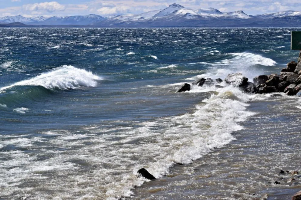 Anuncian fuertes vientos y posibles nevadas para este jueves