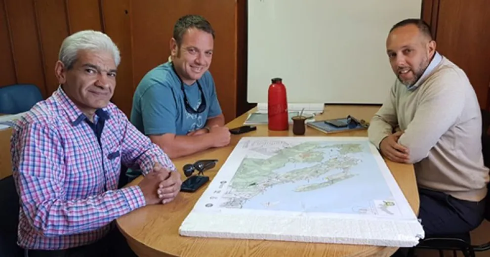Coordinan para uso de tierras en Parque Lago Moreno