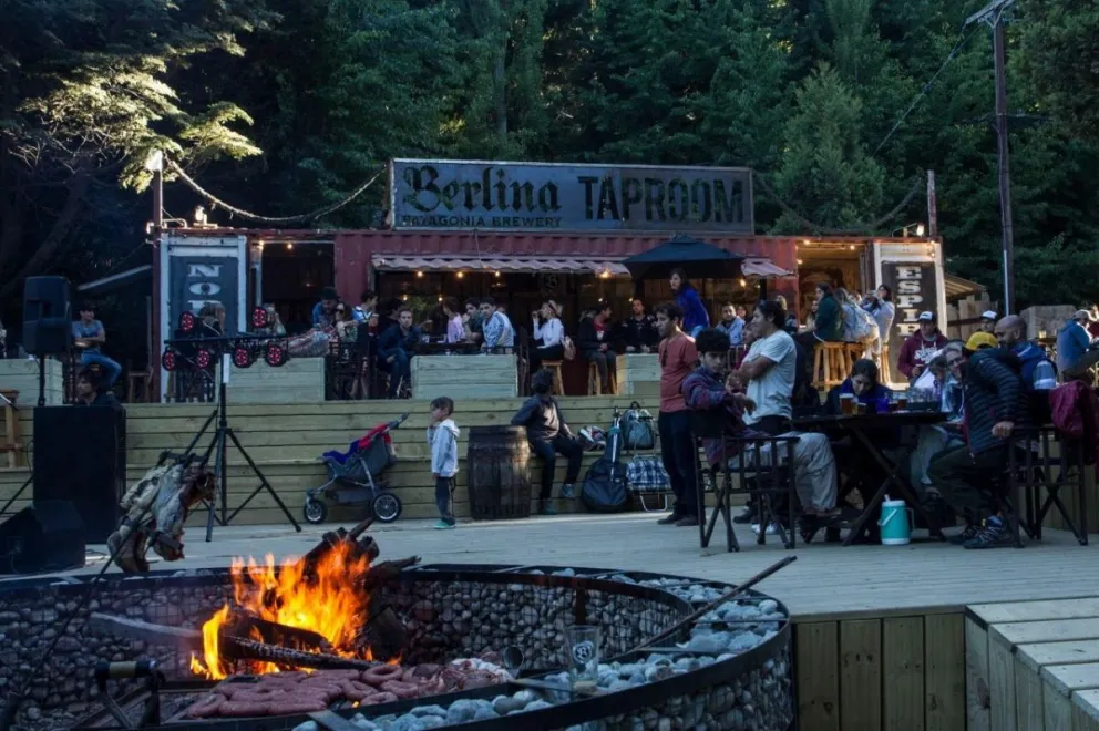El taproom de Berlina vuelve a latir los jueves de enero: pizza, birra y rock