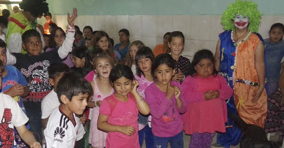 Los Reyes Magos pasaron por el Nahuel Hue cargados de juguetes