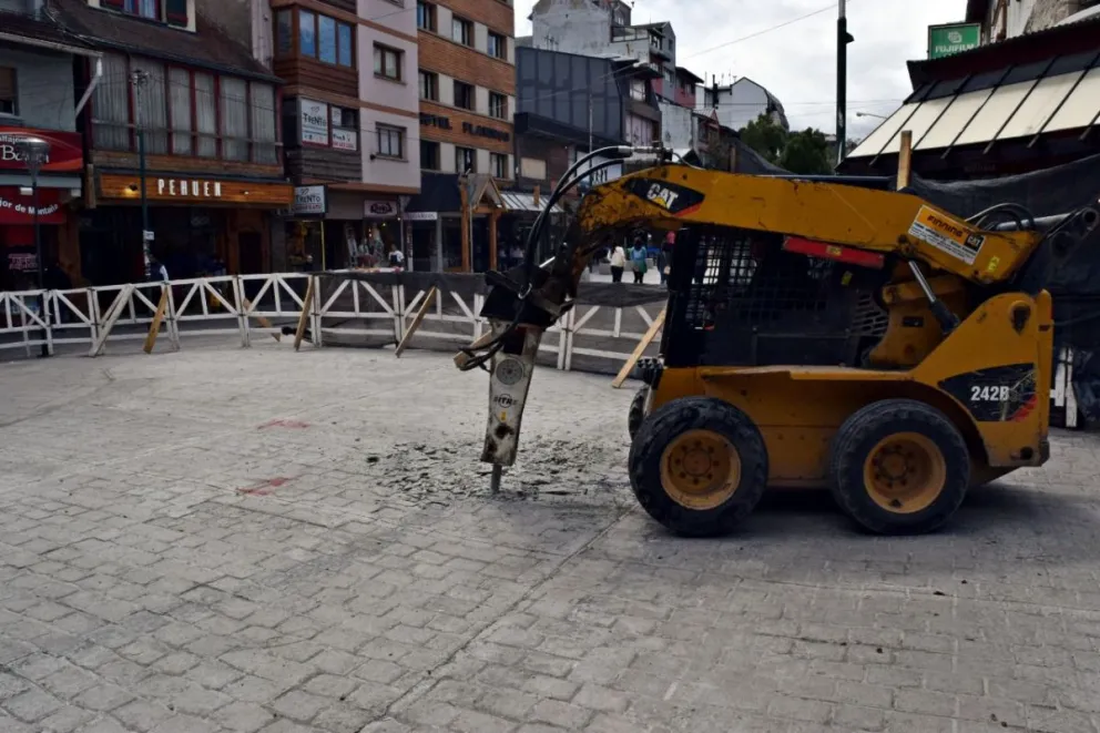 Retoman los trabajos de hormigonado en calle Mitre