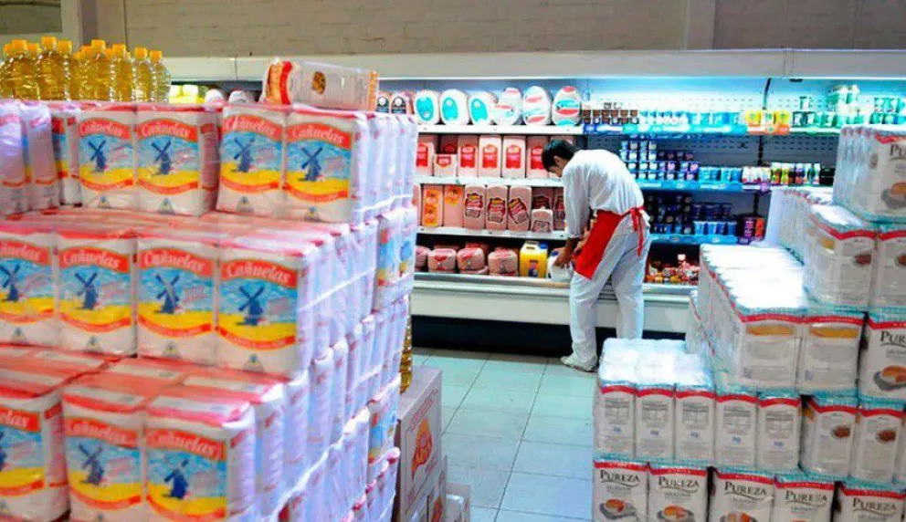 Bajó el consumo de alimentos e indumentaria en las Fiestas respecto al año pasado