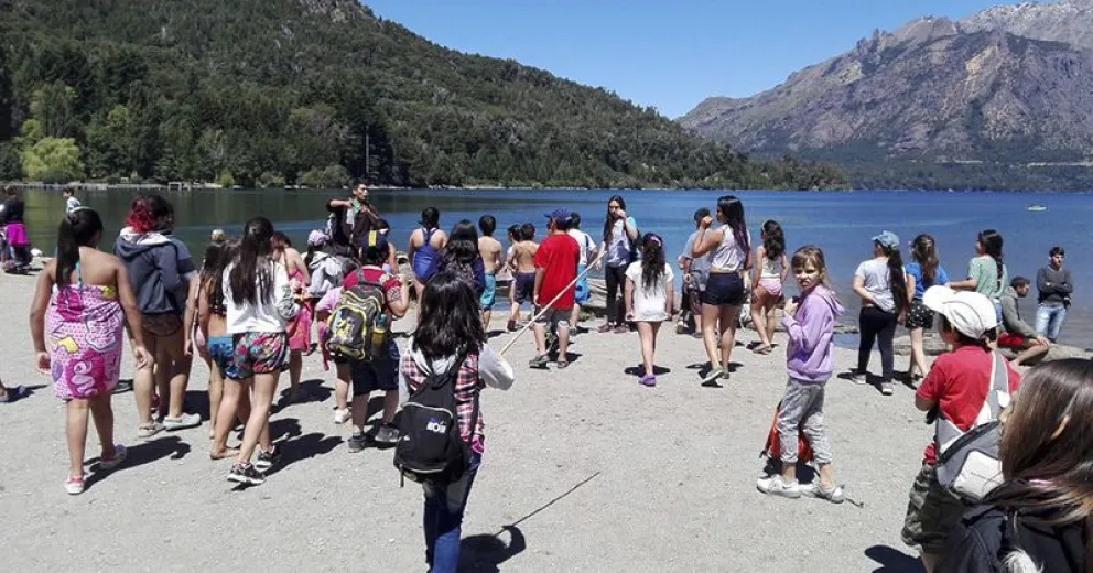 Más de 1500 barilochenses disfrutan de las colonias municipales de verano