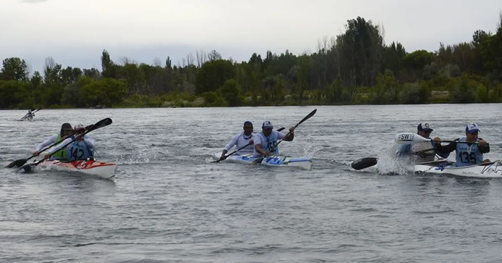 Regata del río Negro 2019: los españoles pican en punta