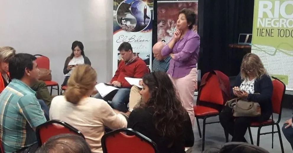 Comenzó el recorrido del gabinete provincial por El Bolsón