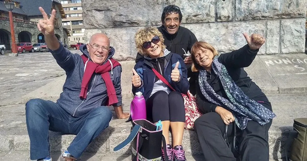 Turistas platenses disfrutan Bariloche