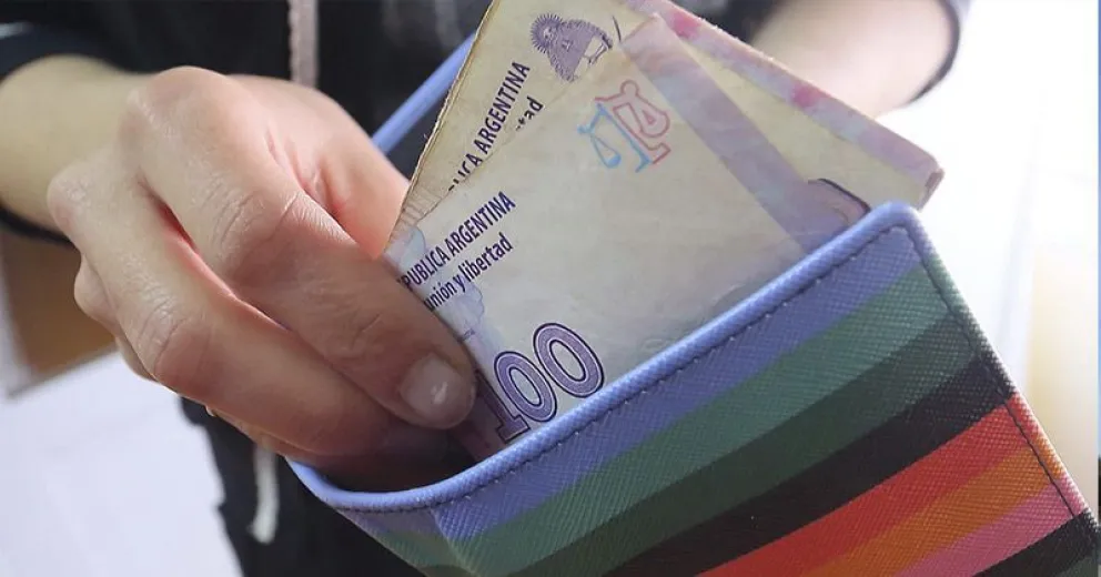 El sábado 19 se paga la primera cuota del Bono de Fin de Año a los estatales   