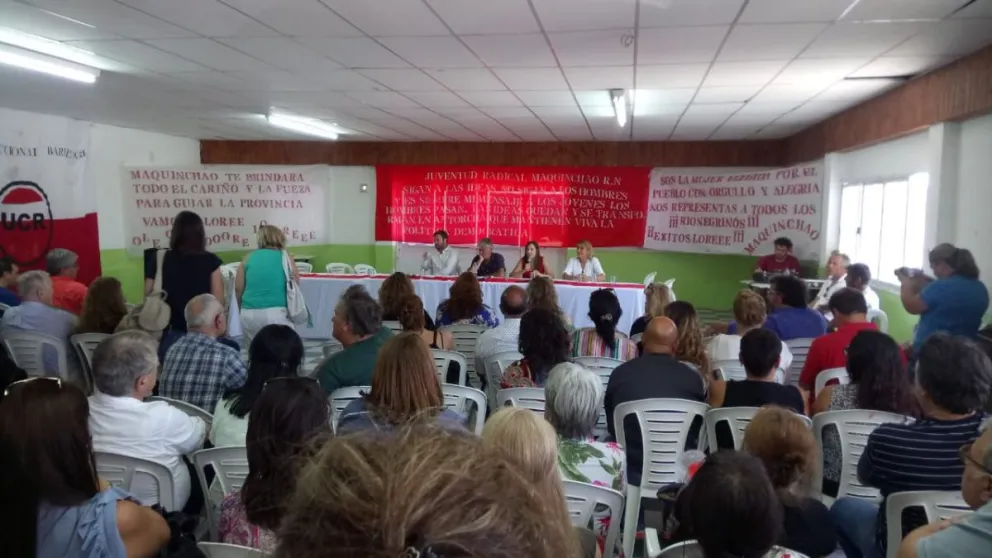 La UCR decidió seguir en Cambiemos