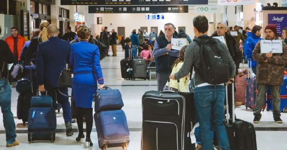 Récord: el aeropuerto de Bariloche recibió 1,5 millones de pasajeros en 2018