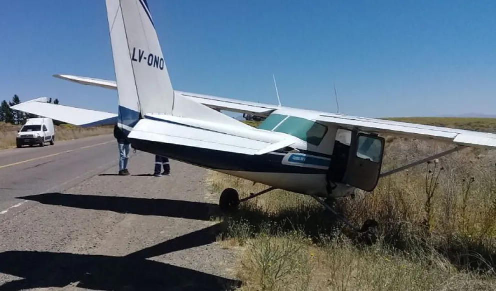 Una avioneta de Bariloche aterrizó de emergencia
