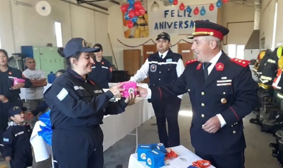 El destacamento de Bomberos Voluntarios del 2 de Abril cumplió 18 años