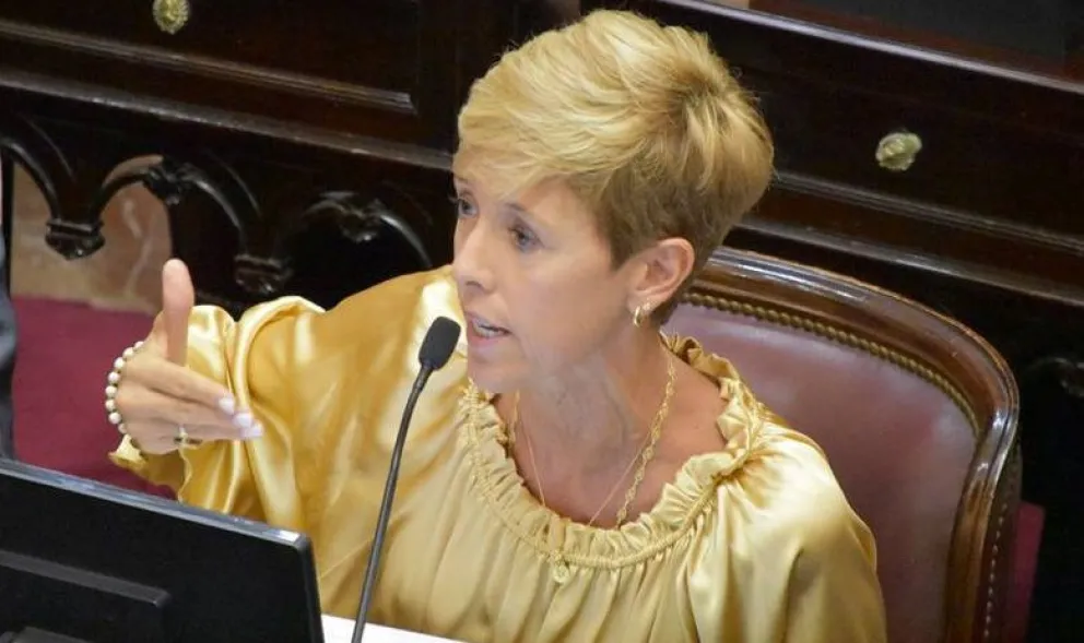 García Larraburu rechazó el DNU que elimina la Secretaría de Deportes