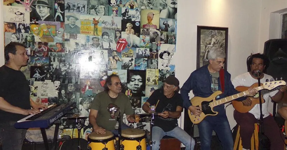 La “Popu” cerró sus puertas con música de la buena