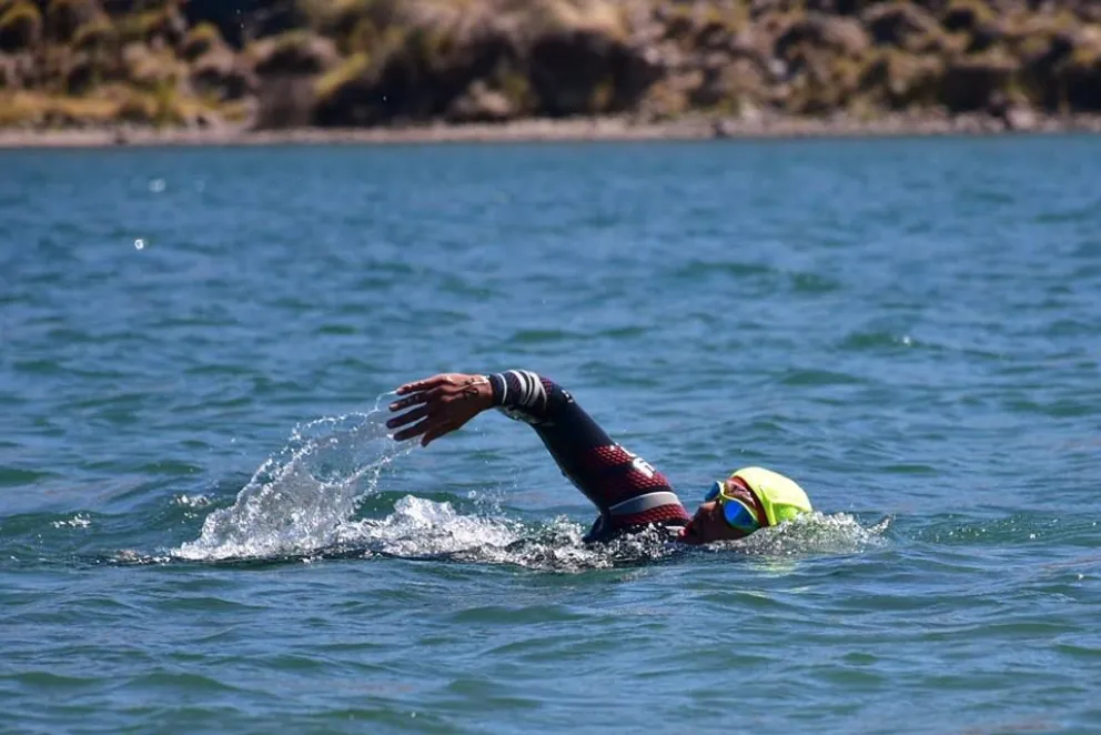 Ponen nueva fecha para la actividad de natación en el lago Moreno