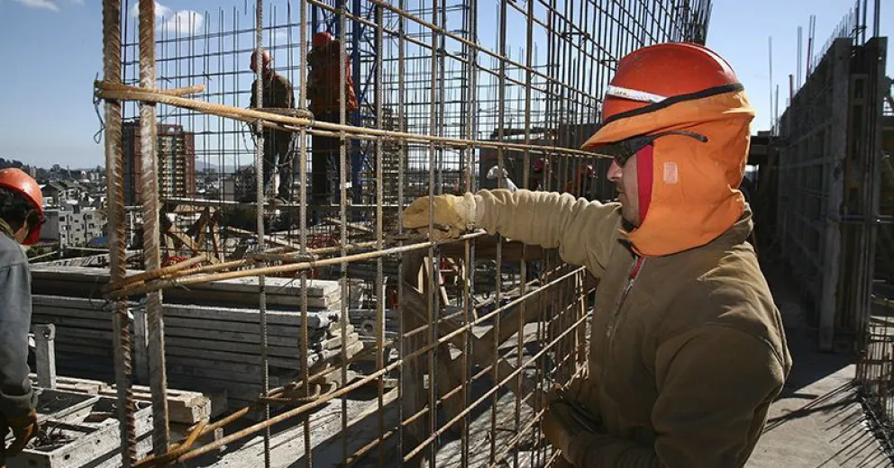 La construcción cayó un 20,1% en enero 2019