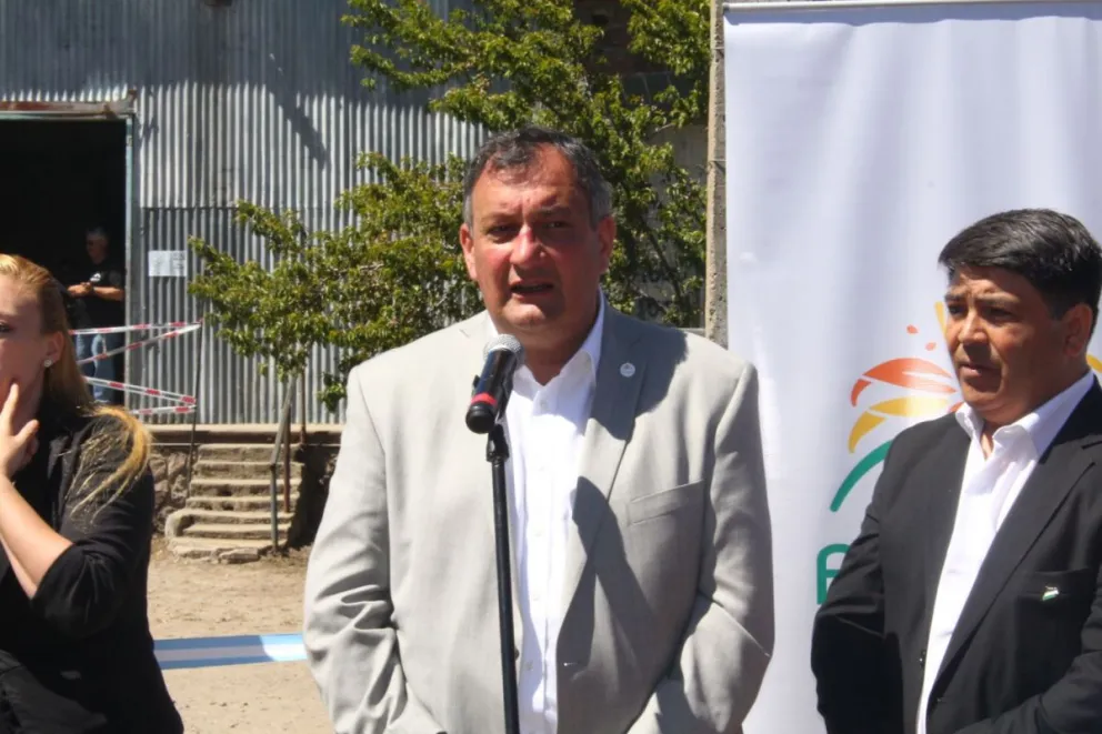 El Municipio le “prestó” un millón de pesos a Mi Bus para el pago de salarios