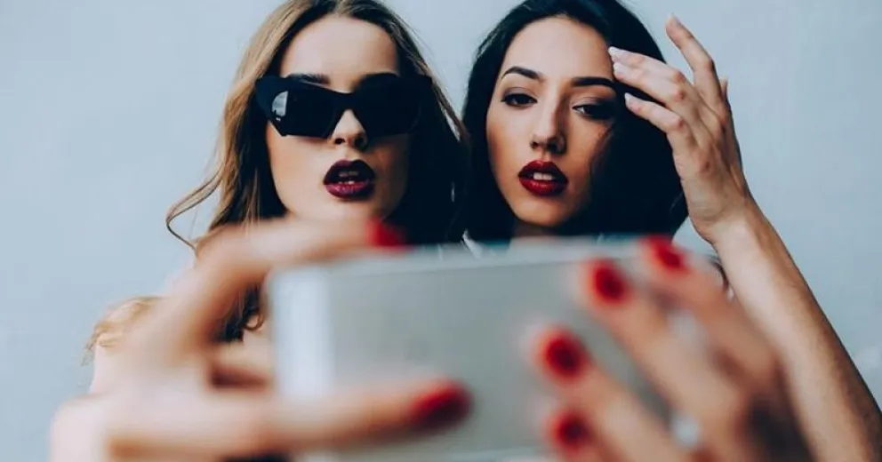 Una ola de nuevos influencers virtuales se prepara para abordar las redes sociales