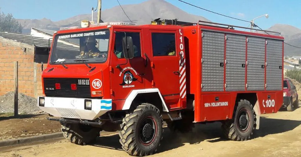 Intenso trabajo de bomberos voluntarios durante el fin de semana