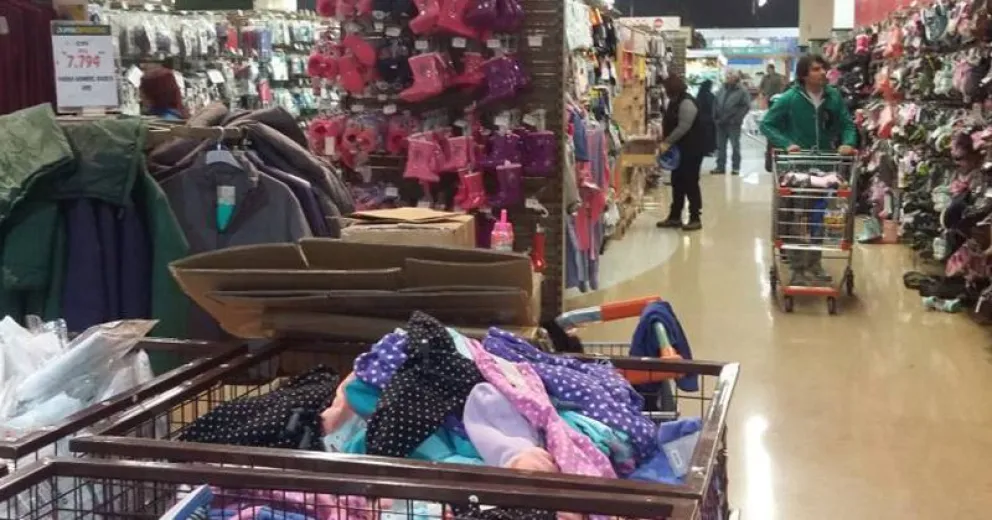 Los barilochenses tienen en agenda los viajes cotidianos a Chile para hacer compras.