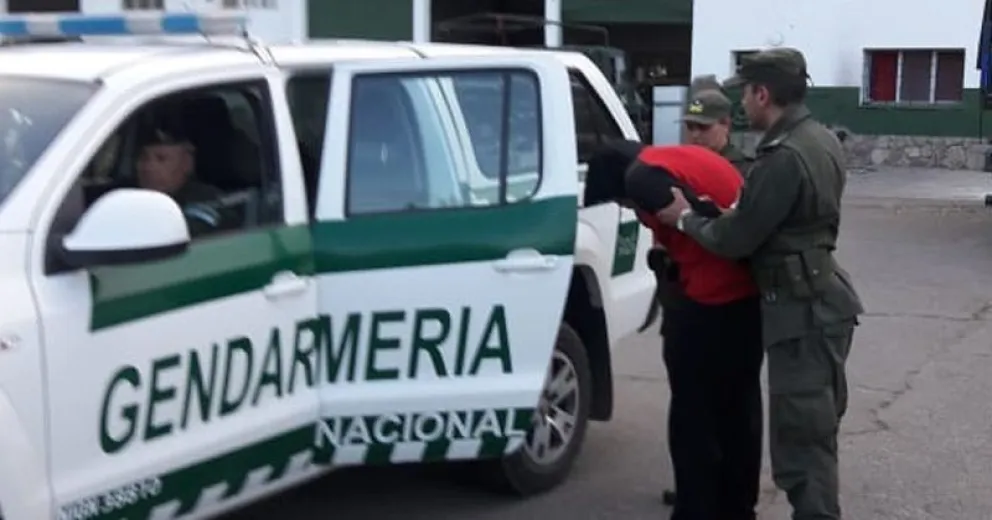 Detienen a un hombre que era requerido por Interpol