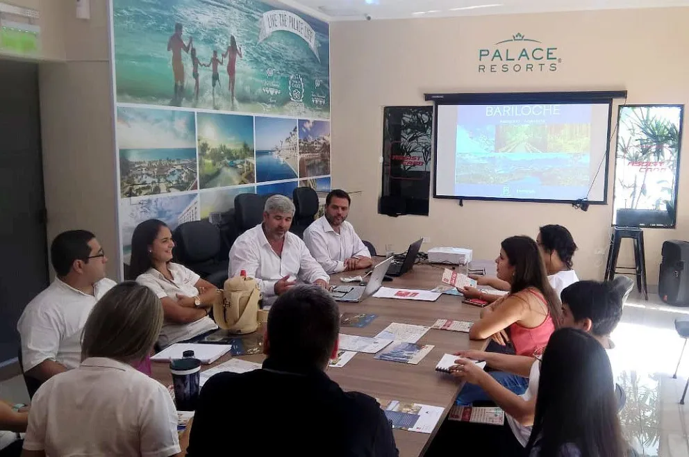 Bariloche se promociona en la capital de Paraguay