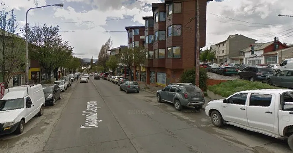 Se traslada una parada del TUP en zona de Elordi y Moreno