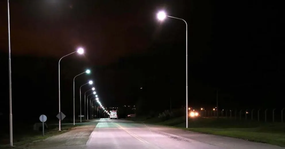 Destacan la nueva iluminación en el acceso a la ciudad