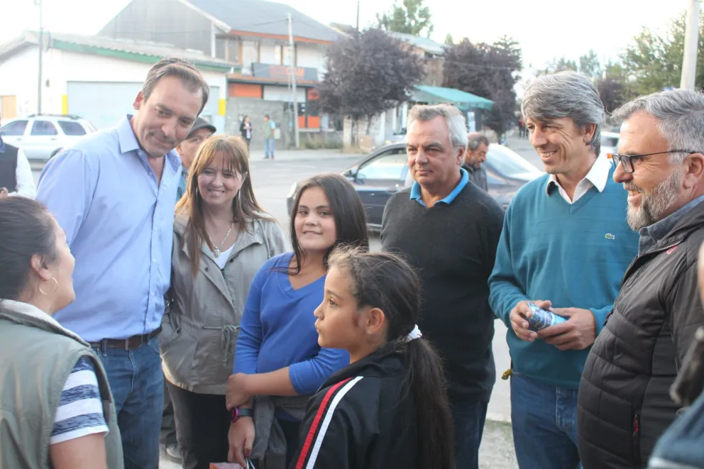 Martín Soria recorrió las calles del barrio Lera y se reunió con comerciantes de la Mitre   