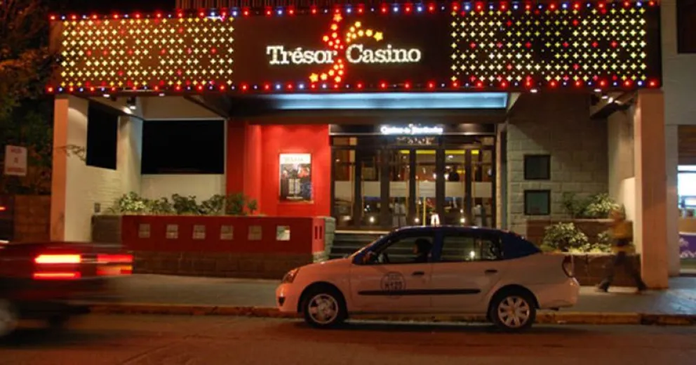  El casino atraviesa un conflicto salarial.