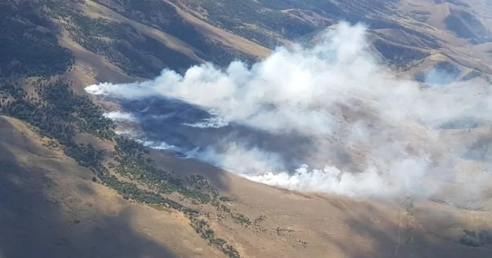 Preocupación de pobladores cercanos al cerro David por el fuego