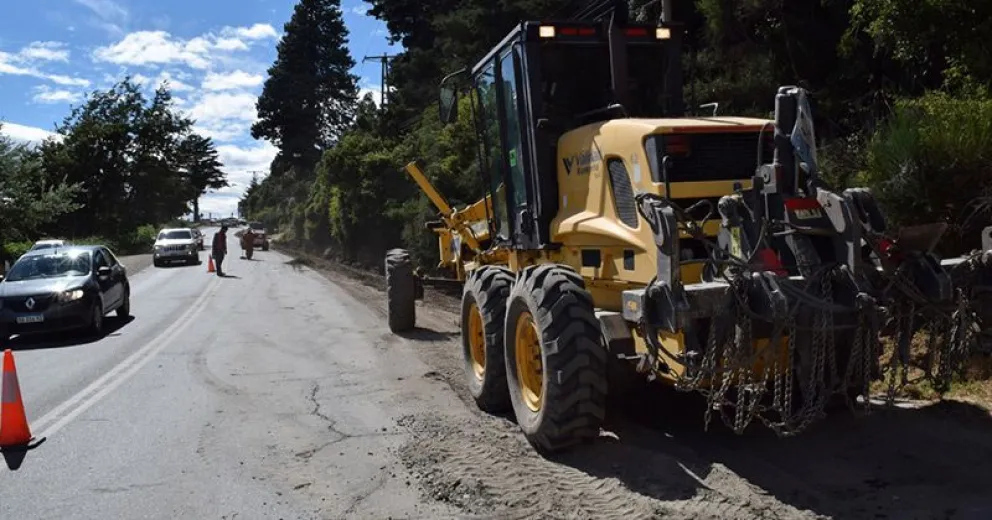 Este miércoles trabajarán en banquinas de Bustillo