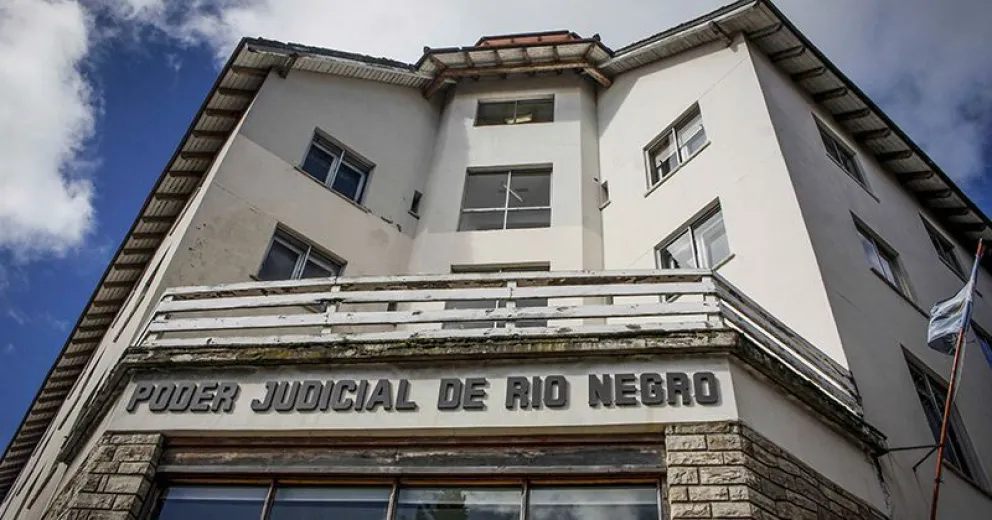Lo investigarán por golpear y amenazar a su expareja y su exsuegro