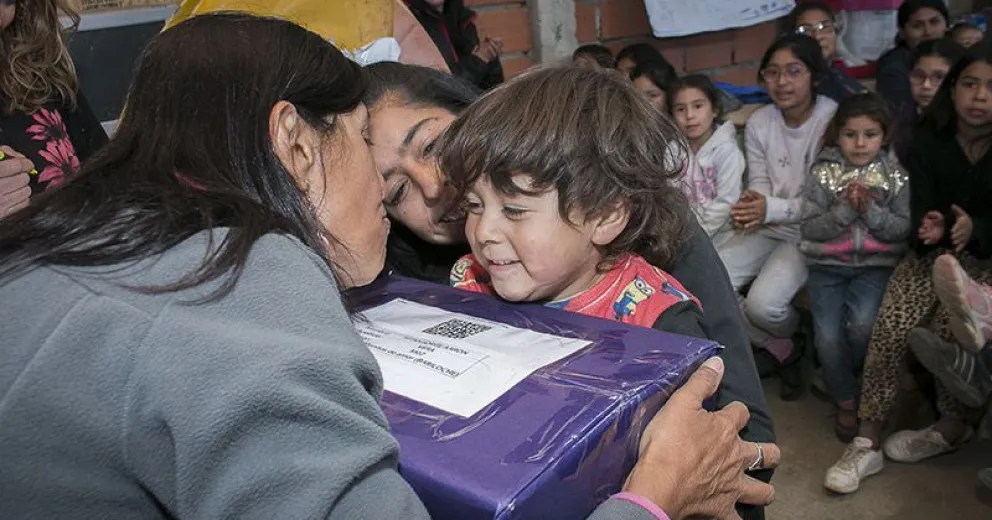 Pequeños Puentes hizo realidad el sueño de 92 niñas y niños