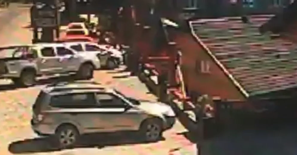 Una toma del video de la cámara de seguridad está siendo analizada. 
