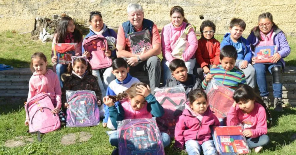 El sindicato de comercio distribuyó más de 8.000 kits escolares entre sus afiliados