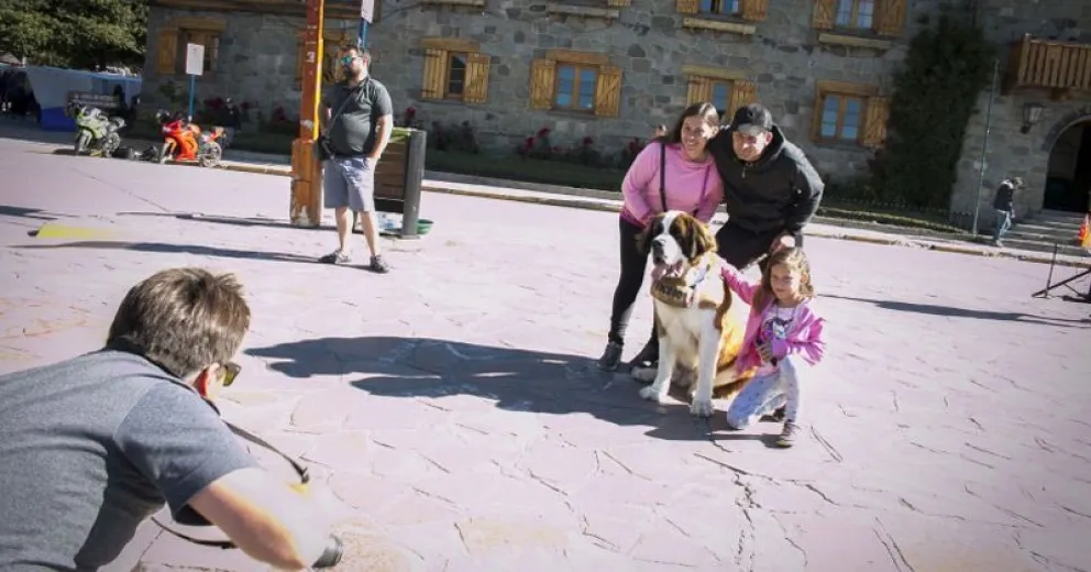 Bariloche y Las Grutas, dos destinos que son furor para escapadas de fin de semana