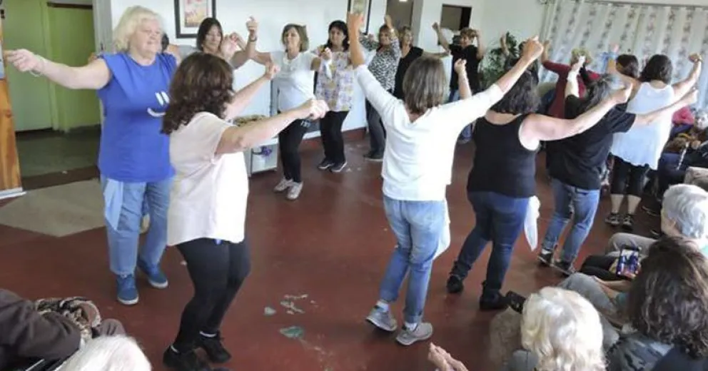 ¿Bailamos? comenzó a llevar felicidad a diferentes barrios