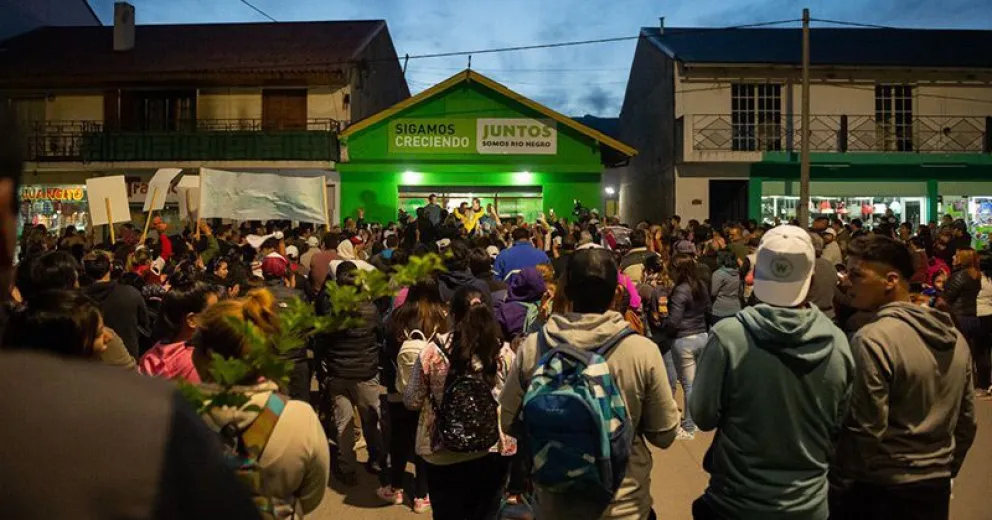 Weretilneck cuestionó la alianza FPV-Cambiemos y se lamentó: “Me encantaría poder debatir”