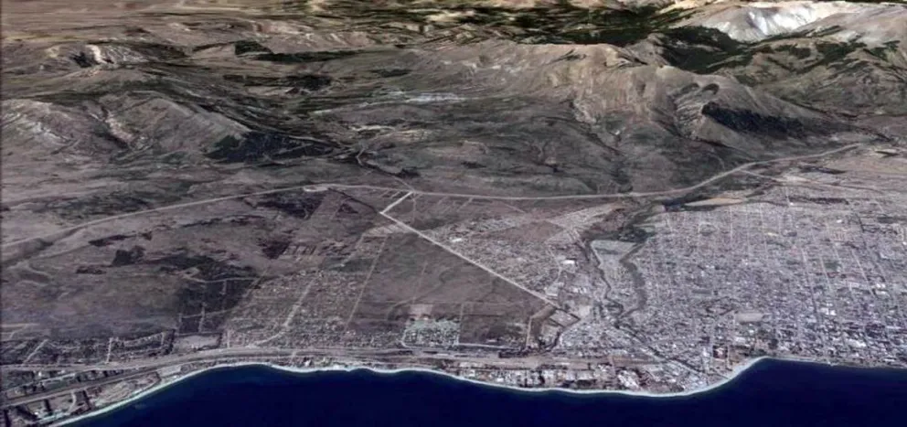 Históricas familias del barrio Newenche a un paso de escriturar sus hogares   