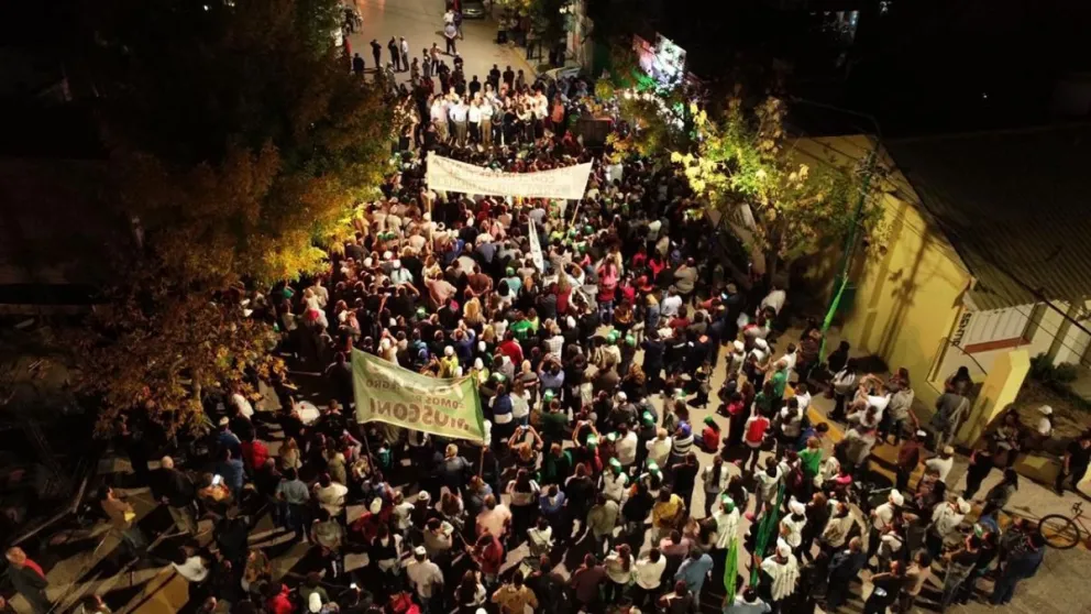 Juntos se mostró más fuerte que nunca y salió a las calles a defender el orgullo rionegrino