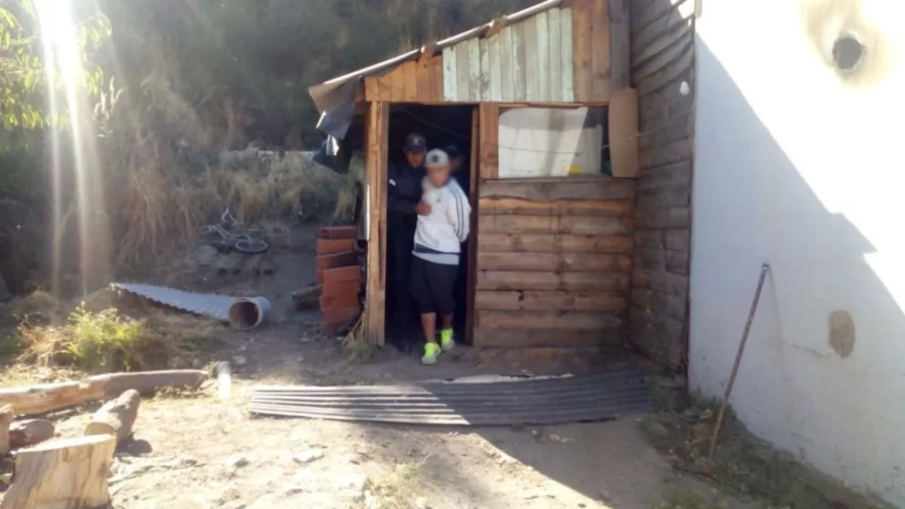 Detuvieron a un sujeto acusado de ingresar a una casa y golpear a los dueños